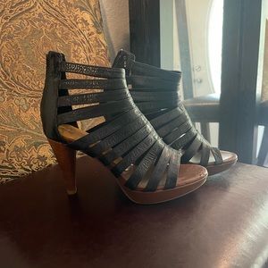 Urban Outfitters heels!